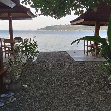 Pelangi Homestay Bungalow Gili Gede Sekotong Exteriör bild