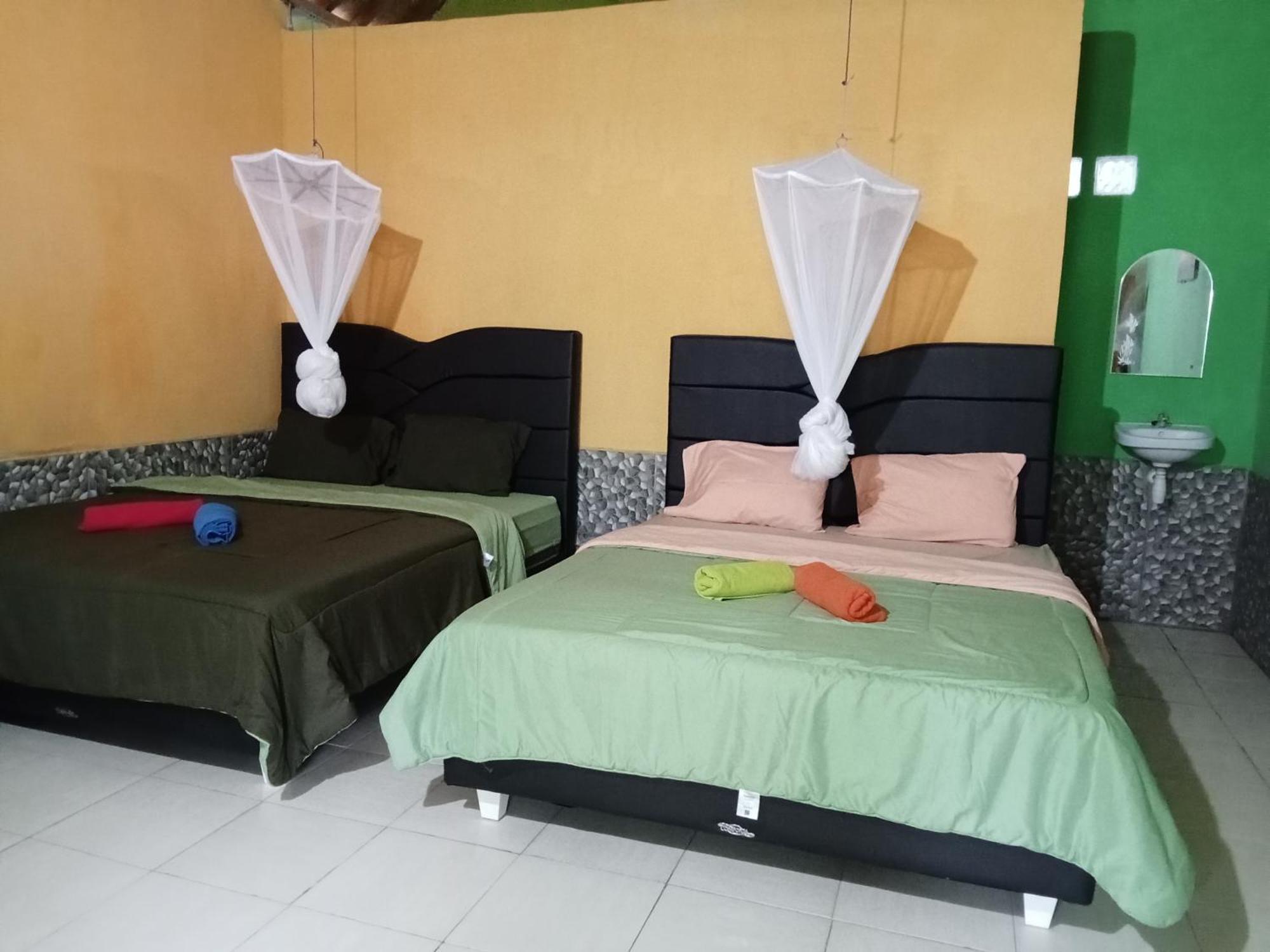 Pelangi Homestay Bungalow Gili Gede Sekotong Rum bild